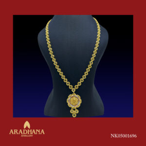 NECKLACE -1696